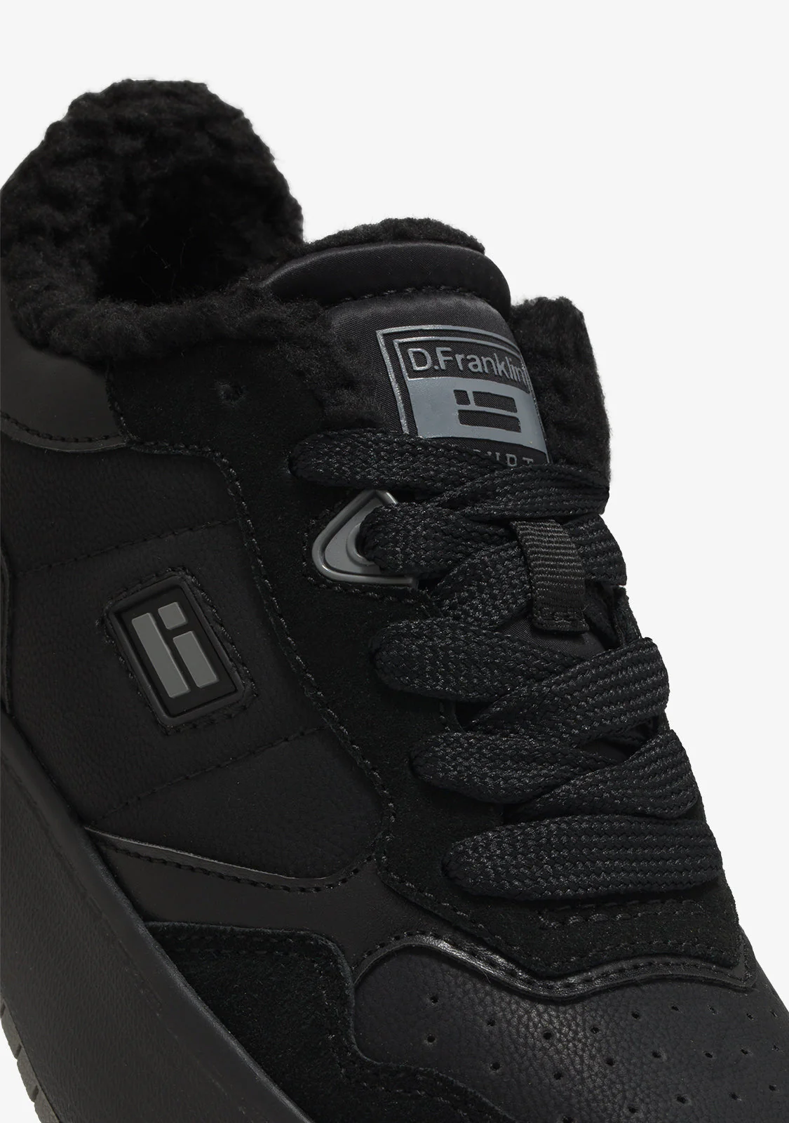Court Fleece Full Black - Image 3