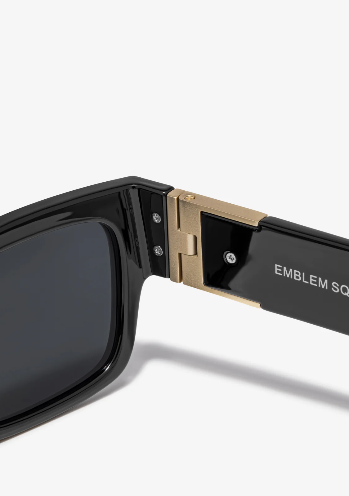 Emblem SQ Black / Smoke - Image 3