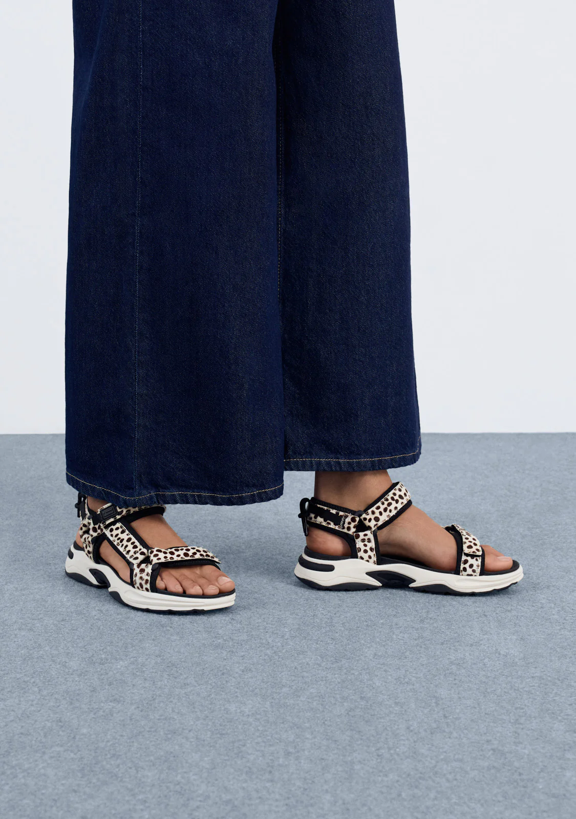 Flame Sandal Strips Dotty - Image 6