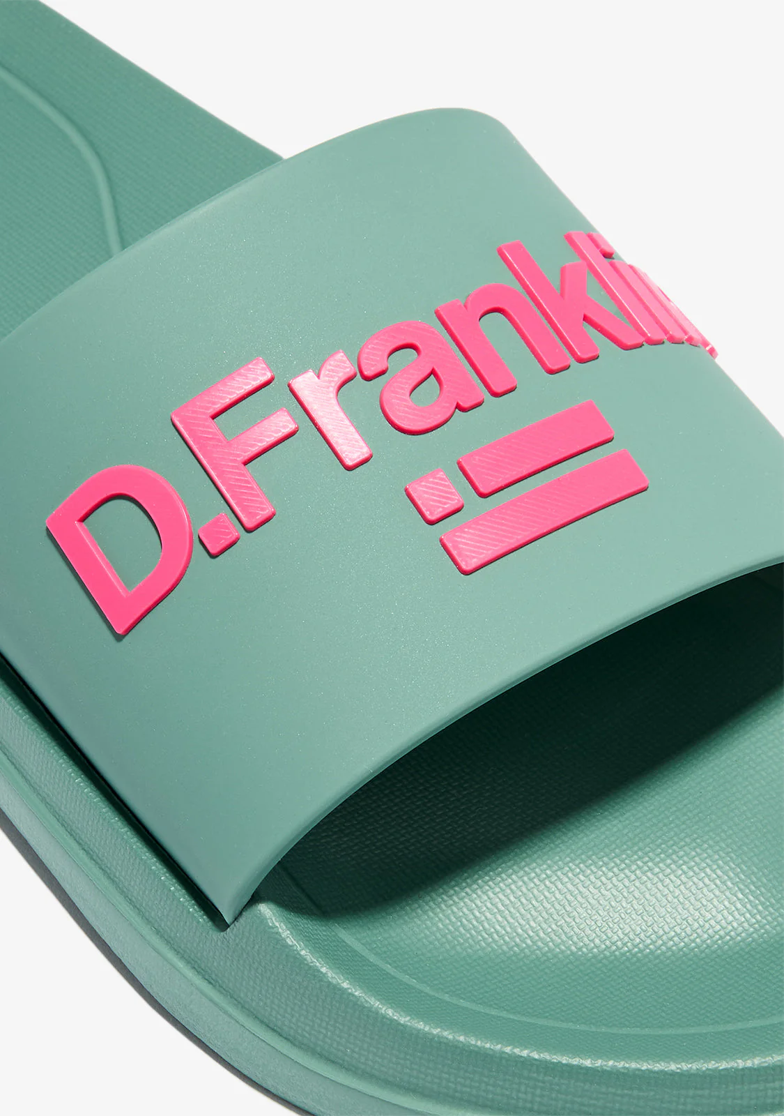 Marea Slides Deep Sea / Fuchsia - Image 4