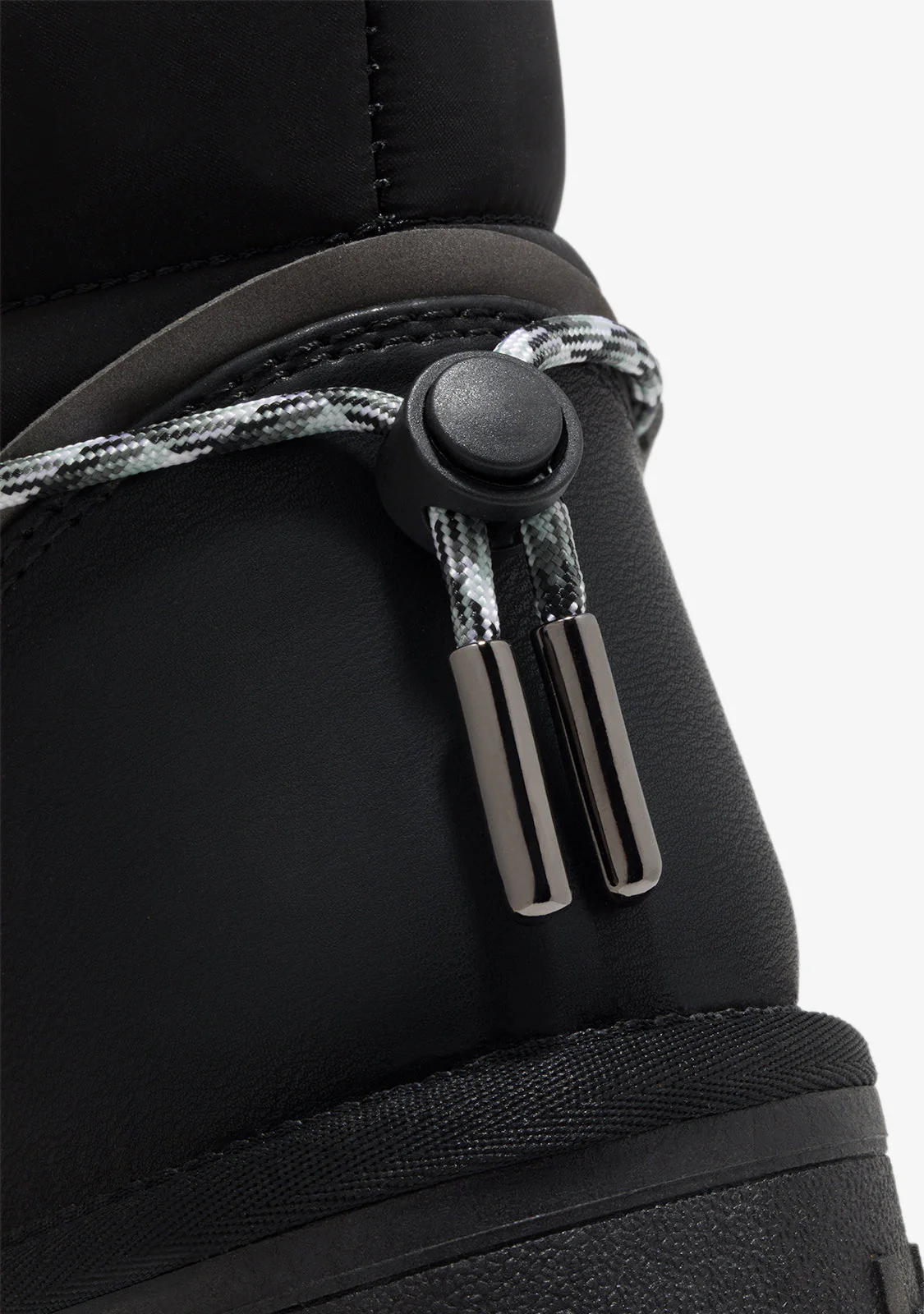 Nordic V2 Low Lace Black - Image 3