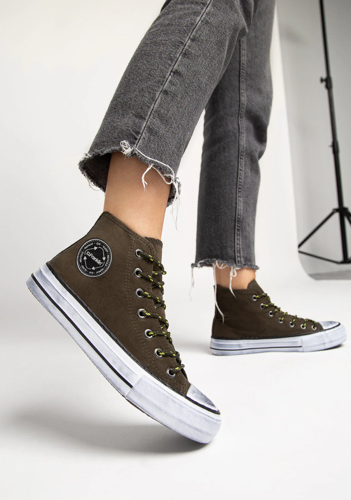 One Way Recycle Khaki - Image 4