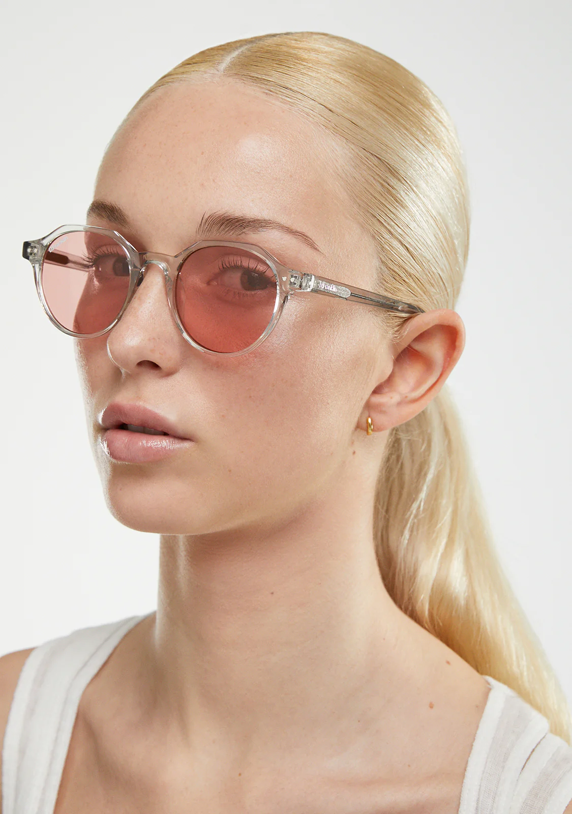 Ultra Light S Round Trans / Trans Red - Image 6